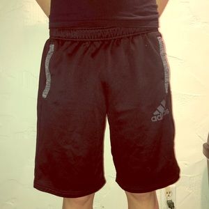 Lose Adidas basketball shorts